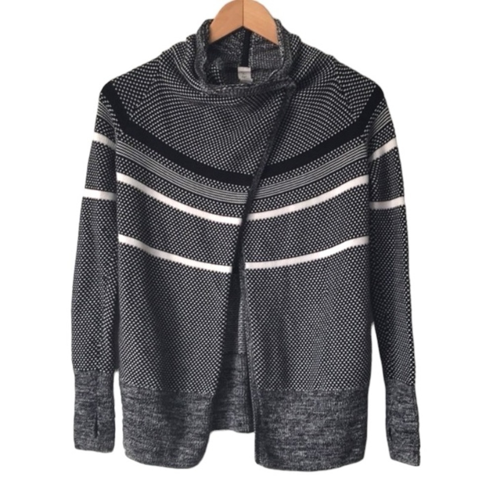 Ivivva Lululemon knit open front cardigan sweater black white size 8